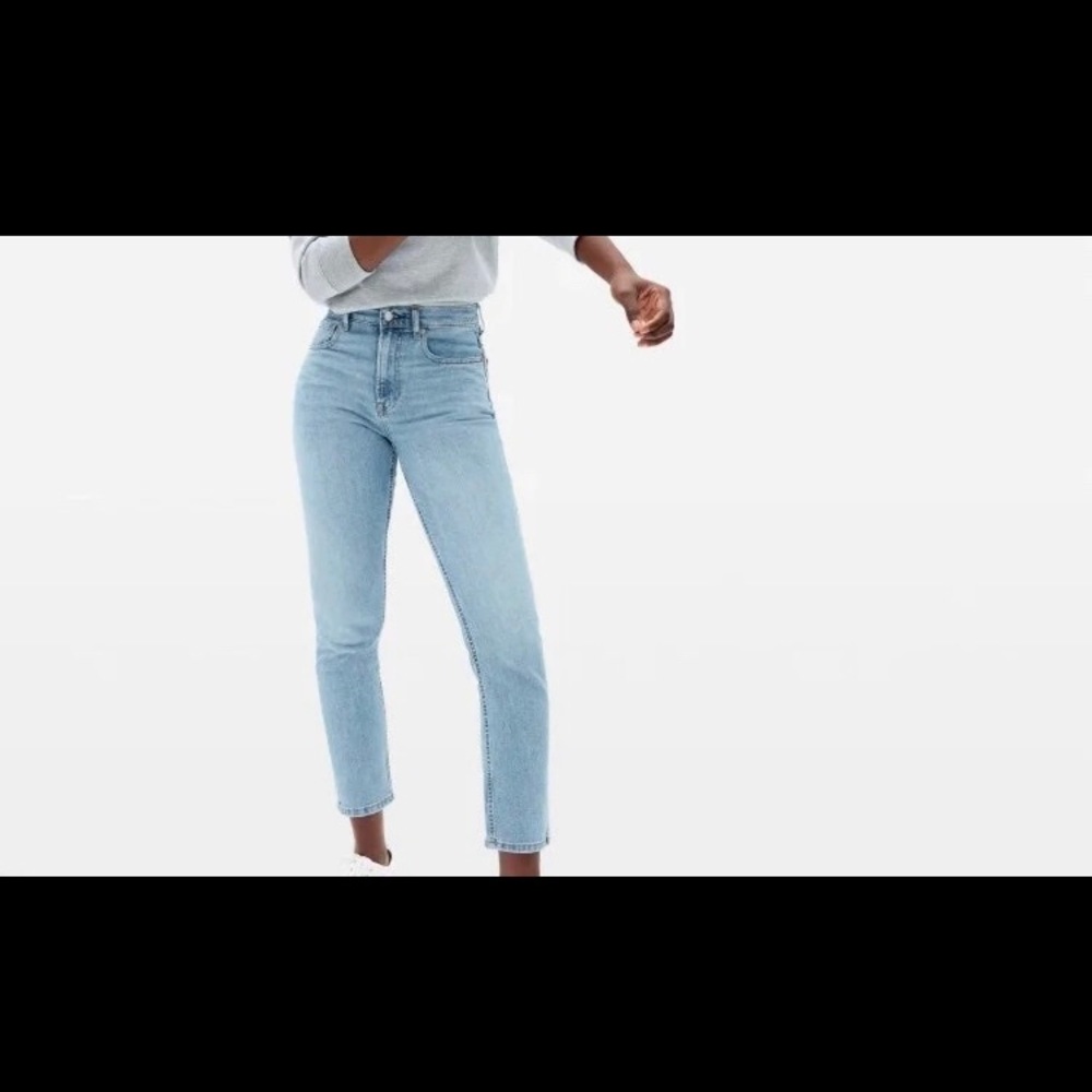 Everlane Original Cheeky Jean NWT